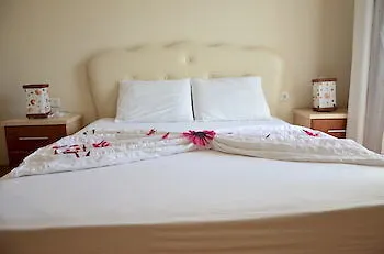 Setenay Otel Ayvalı