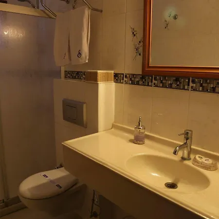 Hotel Setenay 2*